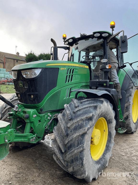 John Deere 6195M Command Quad