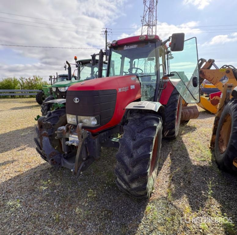 Tracteur agricole Kubota M128X — occasion 2010, 4 685 h