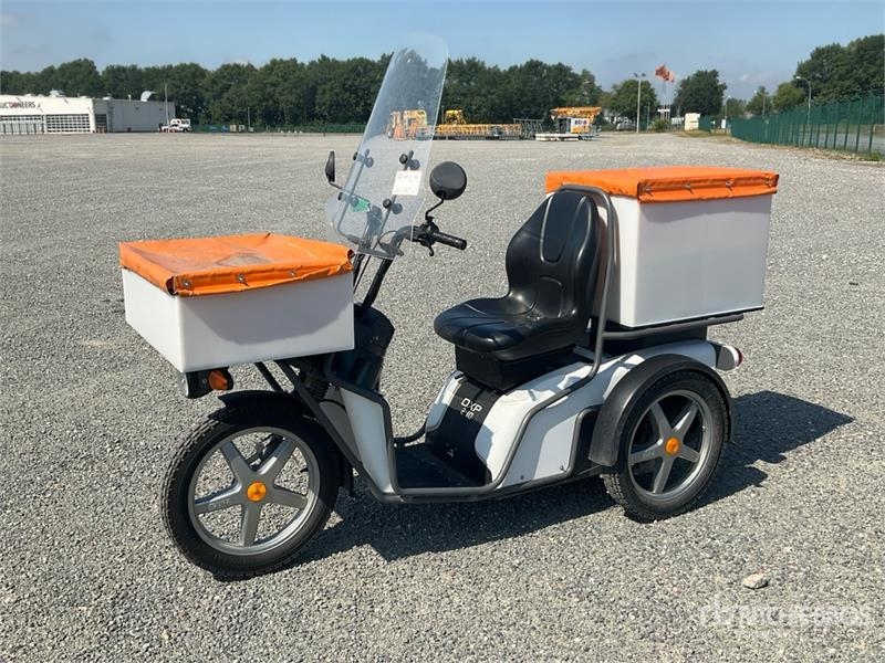 Kyburz DXP Electric Scooter