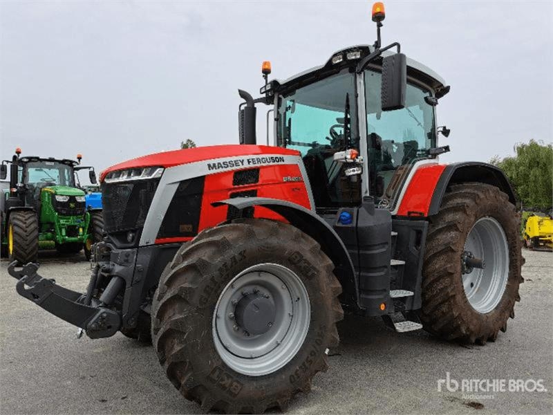 Massey Ferguson 8S.205