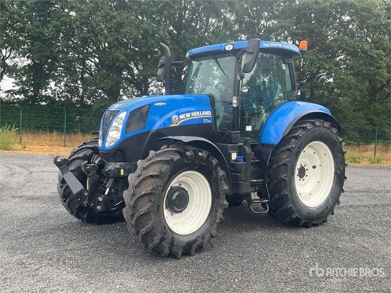 New Holland T7.210