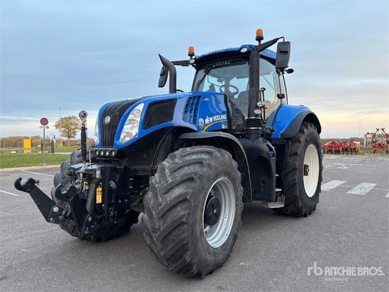 New Holland T8.435 Auto Command