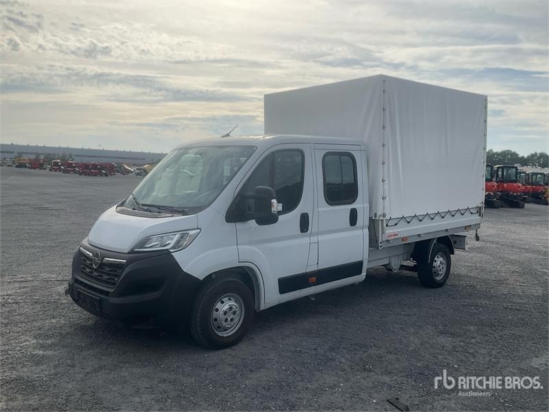 Camion fourgon Opel Movano 2.2 103 KW DOKA PR L3 Crew Cab Curtain Side — occasion 2022
