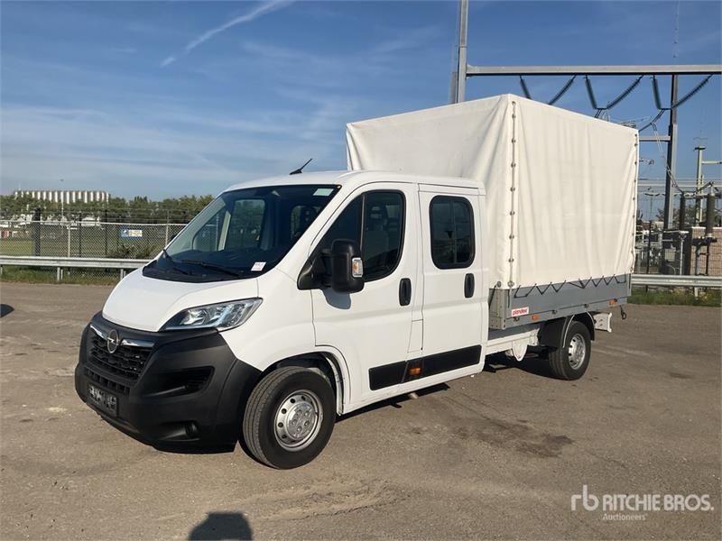 Camion PLSC Opel Movano 2.2 4x2 Curtain Side — occasion 2022
