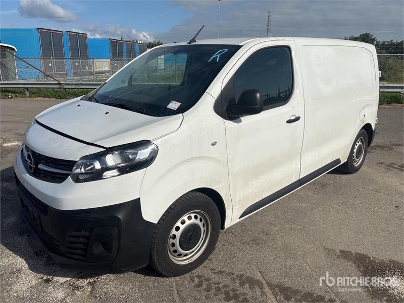 Opel Vivaro 1.5 75 KW KA L2H1 Selection