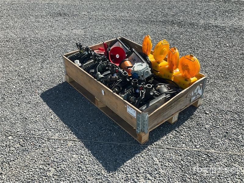Pallet of Fire Brigade Work Lights