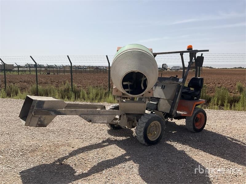 Piquersa H625T4DG 4x4 Self-Loading All Terrain Mixer