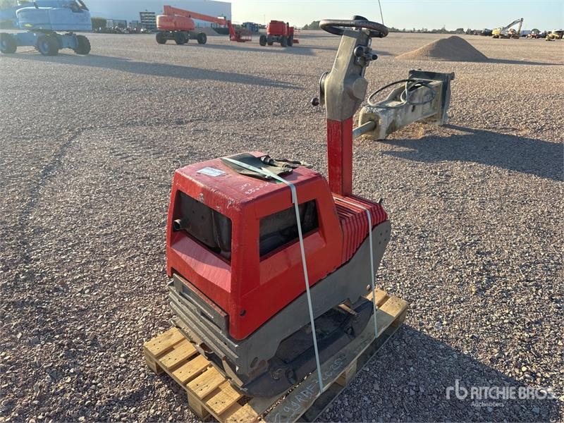 Plaque Vibrante Vibratory Plate Compactor