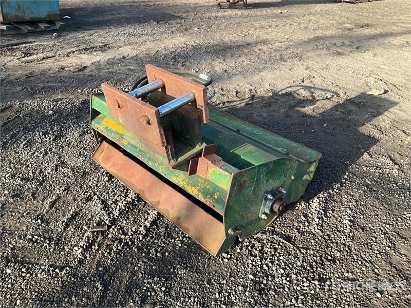 Arracheuse de pommes de terre Port Agric Cutlass 1000 mm Rotary Cutter — occasion 1998