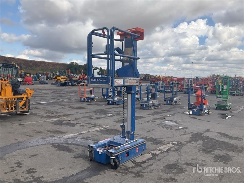 Power Tower Tower Nano SP Vertical Mast Lift