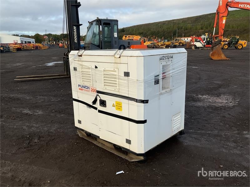 Groupe électrogène Punch 200 Flybrid Skid-Mounted Generator Set — occasion 2022