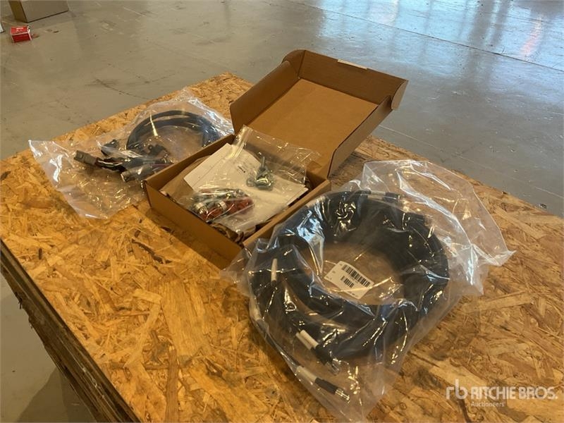 Trimble Quantity of (1) Kit - SNM941 Isolation Mou — occasion