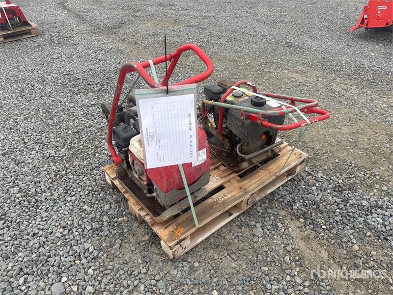 Plaque vibrante Quantity of (2) Vibratory Plate Compactor (Inopera — occasion