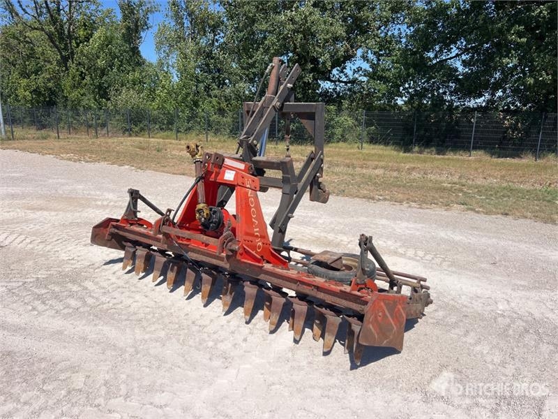 Quivogne 2600 mm 3-Point Herse Rotative Power Harrow