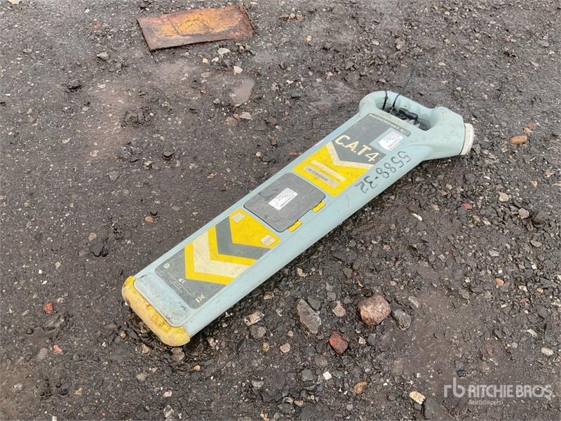 Remorque agricole Caterpillar Radiodetection 4 Cable Detector — occasion 2018