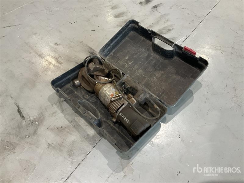 Centrale à béton Rebar Bender — occasion