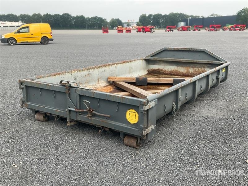 Roll-Off Container