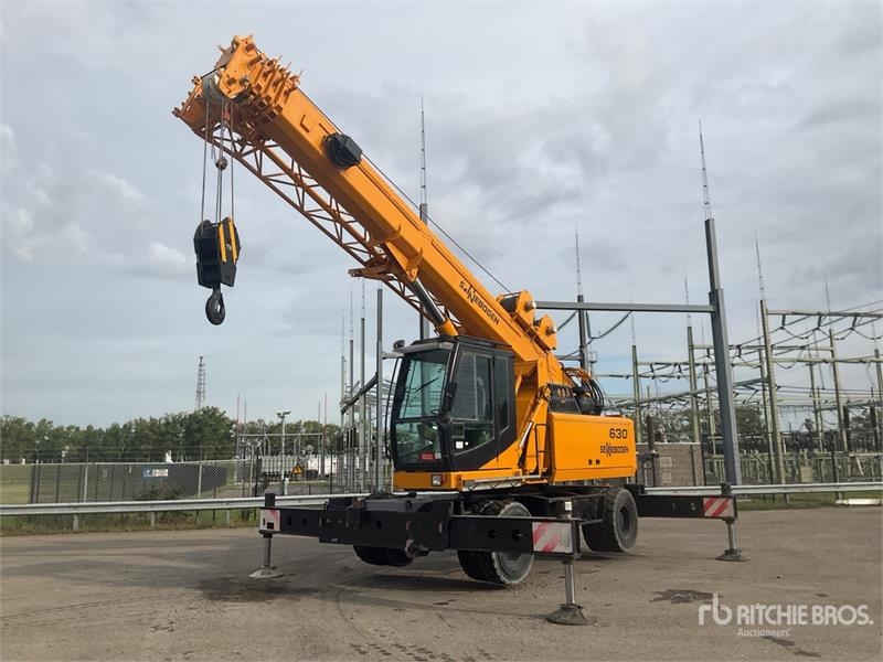 Grue tout-terrain Sennebogen 630 30 t All Terrain — occasion 2006, 9 542 h