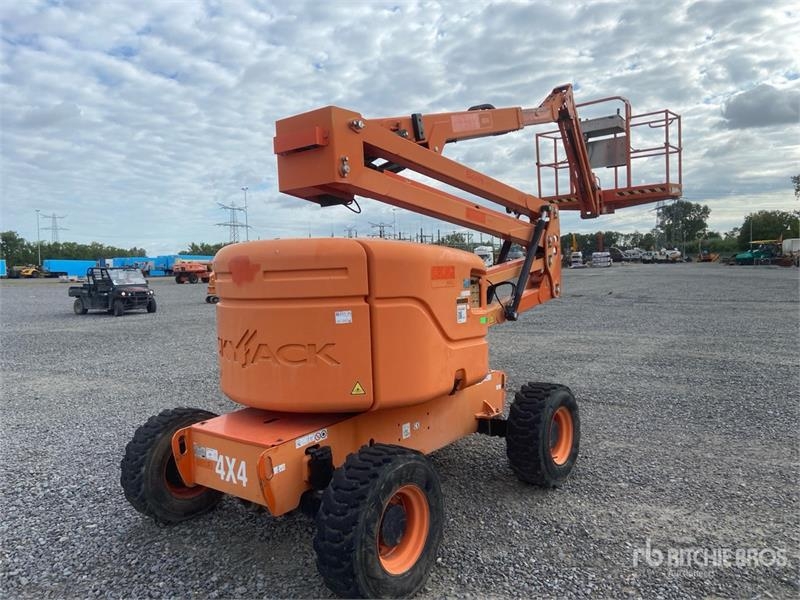 SkyJack SJ46AJ