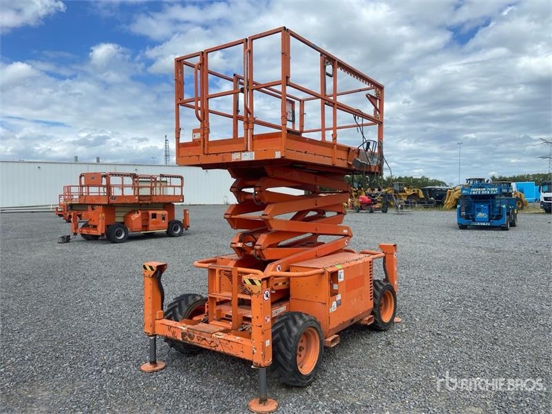 SkyJack SJ6832 RT