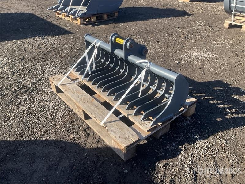 Faneur Takeuchi Strickland 1200 mm Rake - Fits TB230 (Unus — occasion