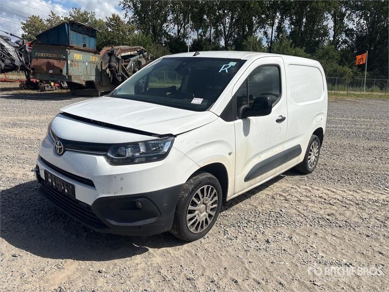 Toyota Proace 1.5 D 75 KW City Meister KA L1