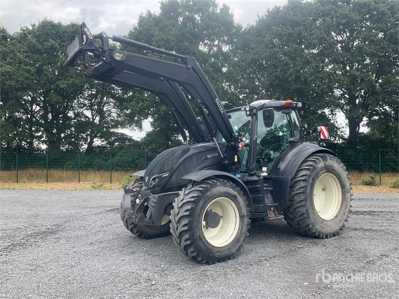 Valtra T254 Versu