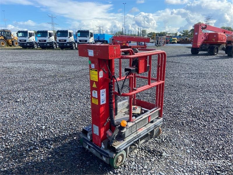 Vertical Mast Lift (Inoperable)