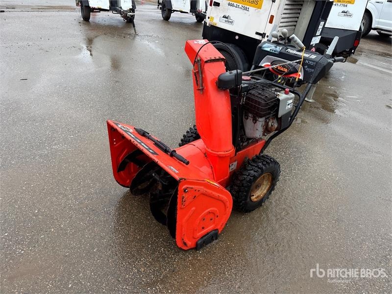 Souffleuse à neige Ariens 28 in Walk-Behind Snow Blower — occasion 2014