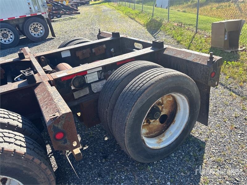 Remorque Bull Moose Heavy Haul X-L Specialized S/A Booster Axle — occasion 2007