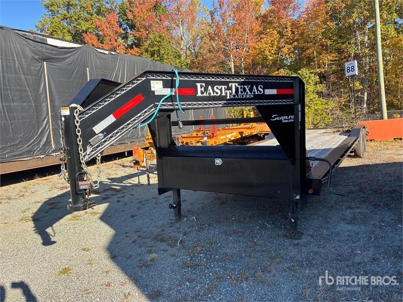 Remorque porte-engins East Mfg Texas 32 ft T/A Gooseneck Equipment — occasion 2025