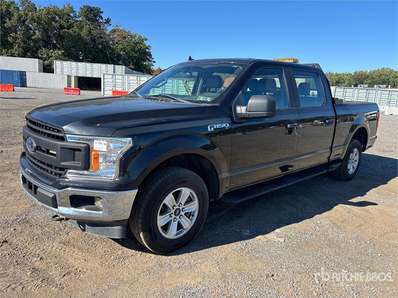 Fourgon utilitaire Ford F-150 XL 4x4 Crew Cab Pickup — occasion 2020