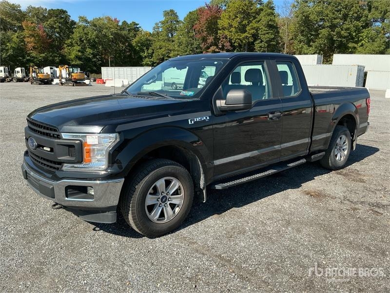 Fourgon utilitaire Ford F-150 XL 4x4 Extended Cab Pickup — occasion 2018
