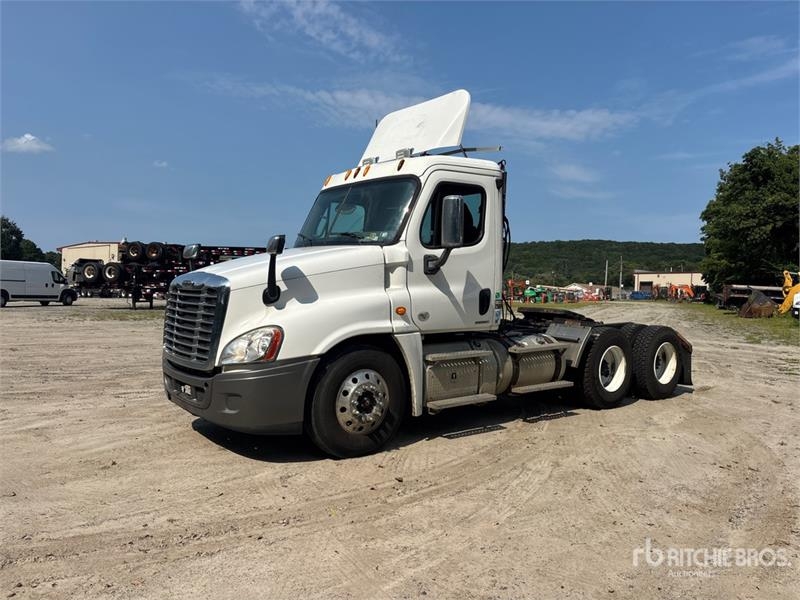 Freightliner Cascadia 125