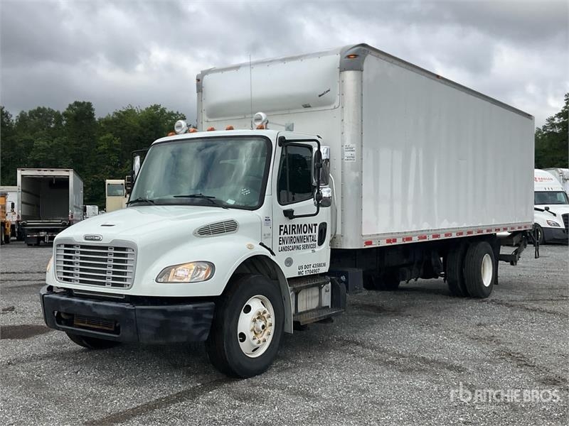 Freightliner M2 106
