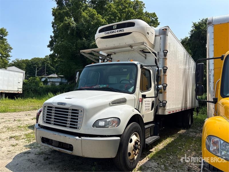 Freightliner M2 106