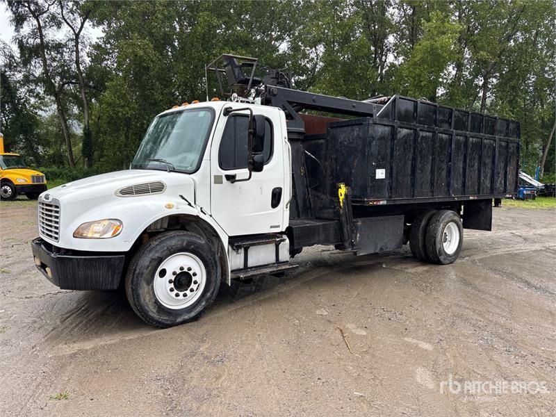 Freightliner M2 106