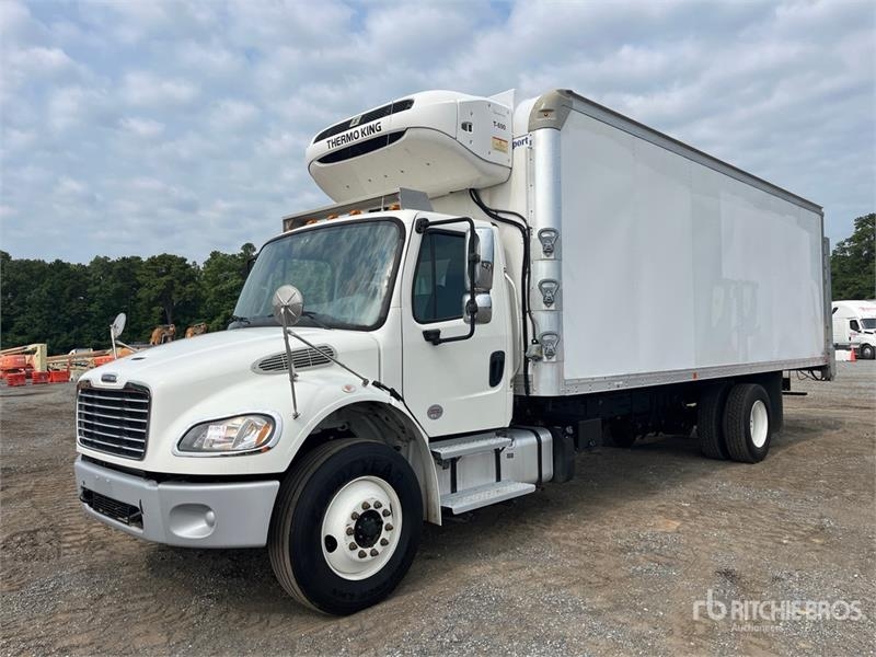 Freightliner M2 106