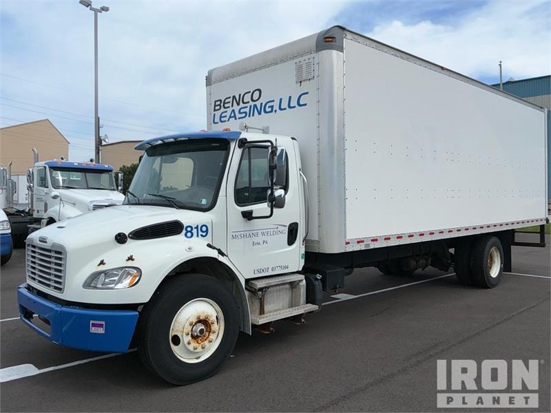 Camion fourgon Freightliner M2106 — occasion 2014