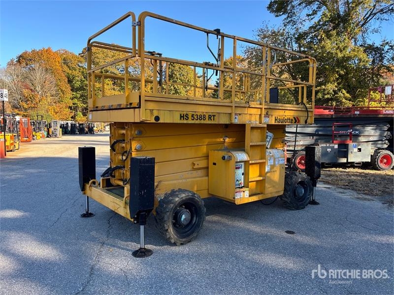 Nacelle à ciseaux Haulotte HS5388RT 4x4 Diesel — occasion 2014, 792 h