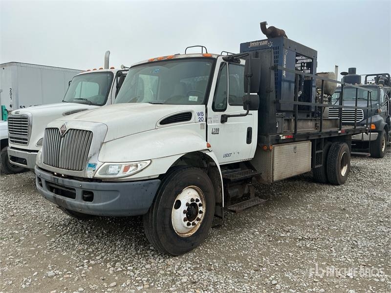 International 4300