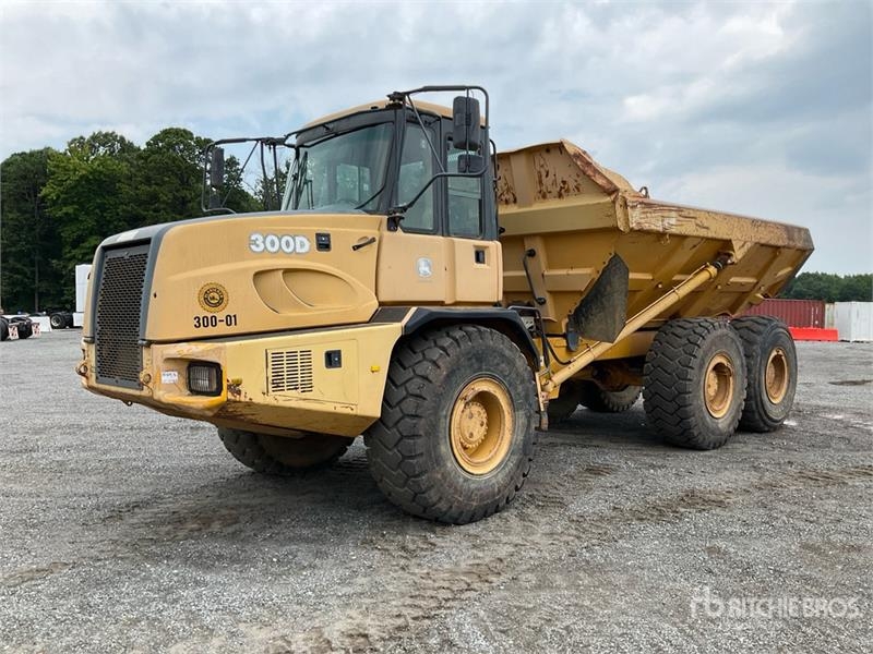 John Deere 300D