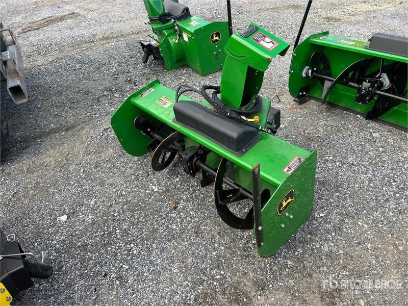 John Deere 47 in Snow Blower Attachment — occasion 2024