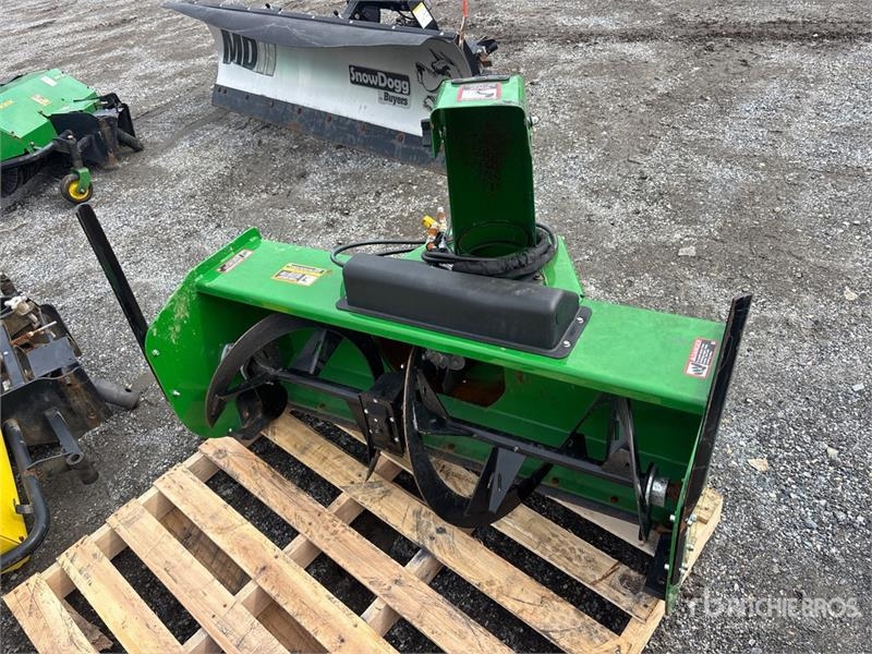 John Deere 47 in Snow Blower Attachment — occasion 2024