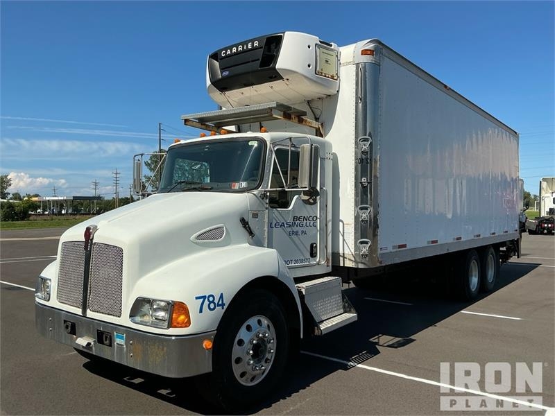 Kenworth T300