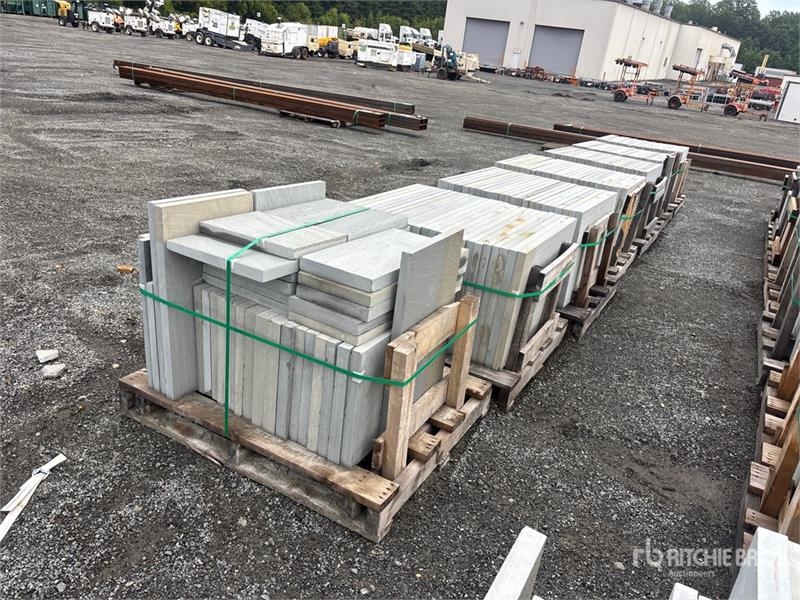 Quantity of (7) Pallets of Misc Bluestone Landscap