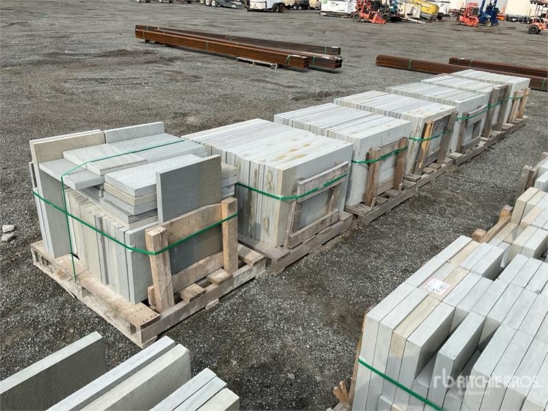 Quantity of (7) Pallets of Bluestone Landscaping P