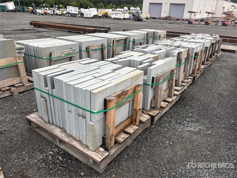 Quantity of (7) Pallets of Misc sized Bluestone La