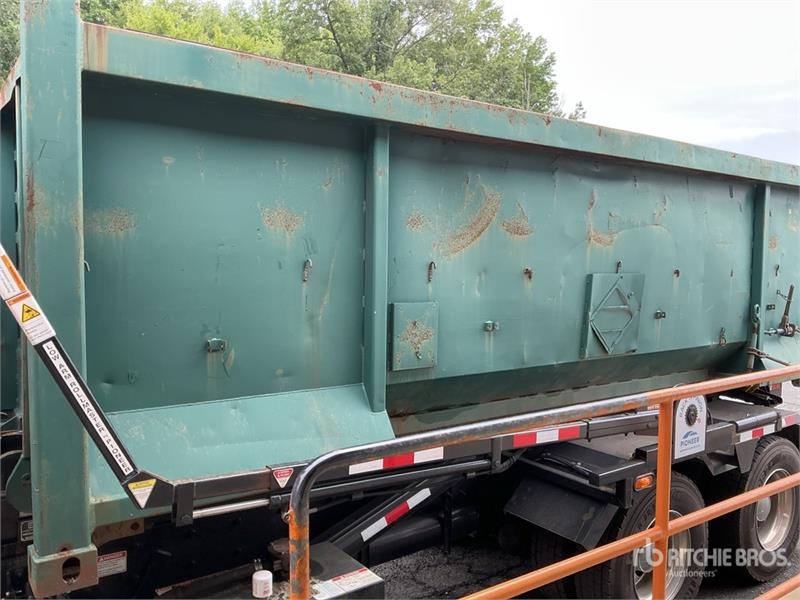 Roll-Off Container