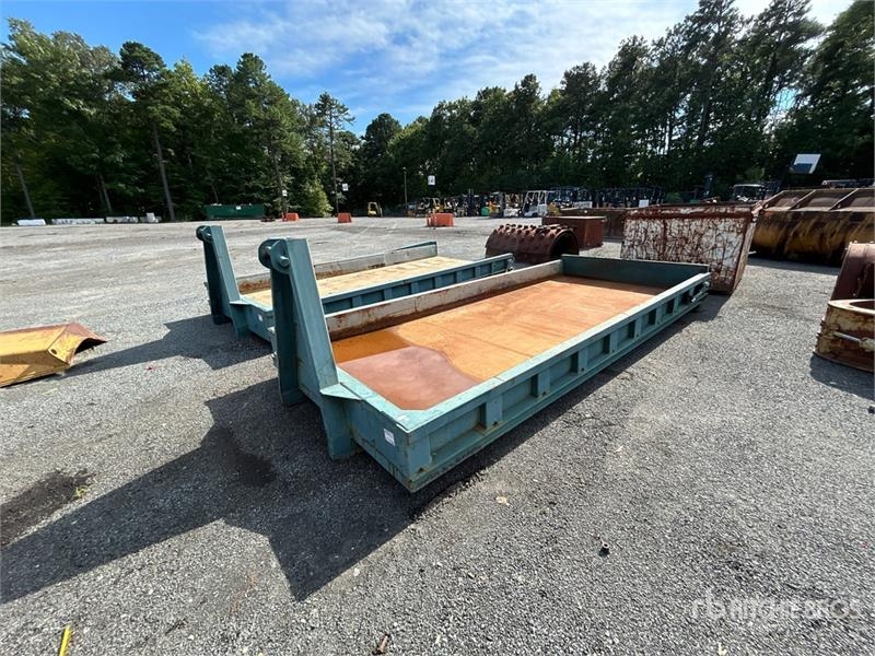 Roll-Off Flatbed Body